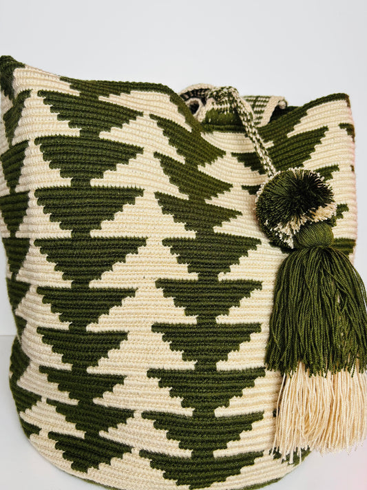 Biondo Miele Wayuu Beige and Green bag